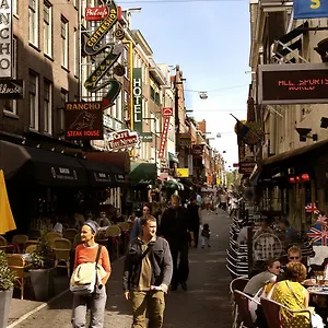Leidseplein Albergue